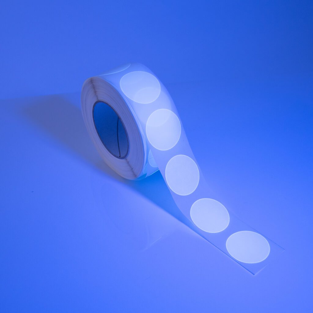 UV labels for use in dark applications, fast security checks with black light